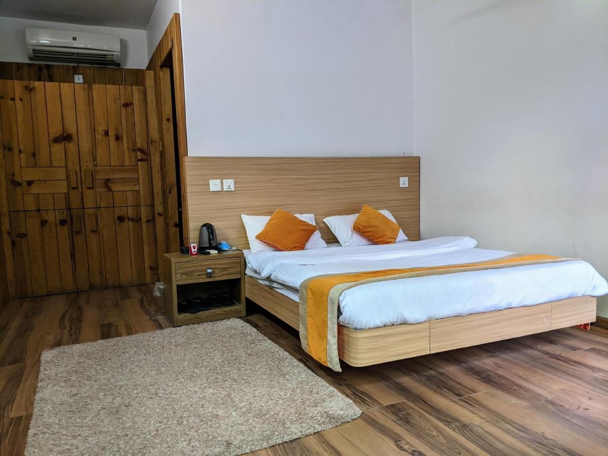 Gantavya Resort Покхара Экстерьер фото