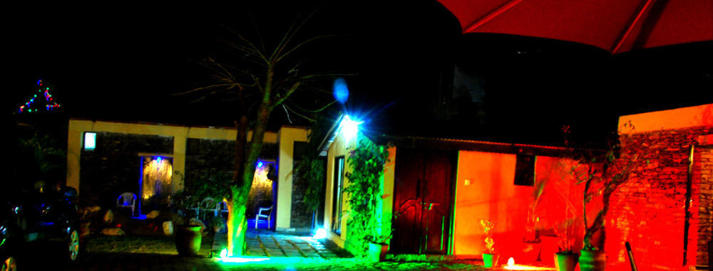 Gantavya Resort Покхара Экстерьер фото